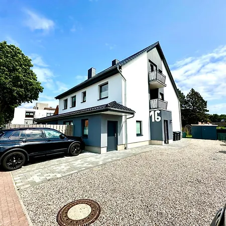 Nur Wenige Schritte Zum - Willkommen Im Haus Nordlicht