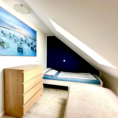 Nur Wenige Schritte Zum - Willkommen Im Haus Nordlicht